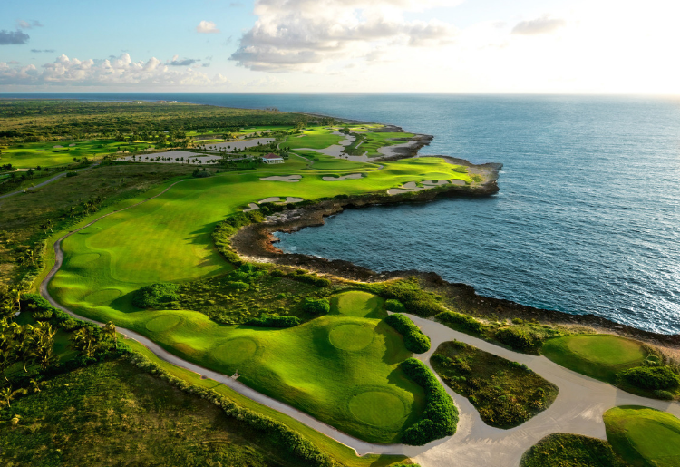 Creative Niche Vacations in the Caribbean - Golf - Dominican Republic - Foodica