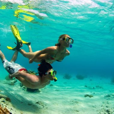 Endless Caribbean - First Time Diving in Curacao